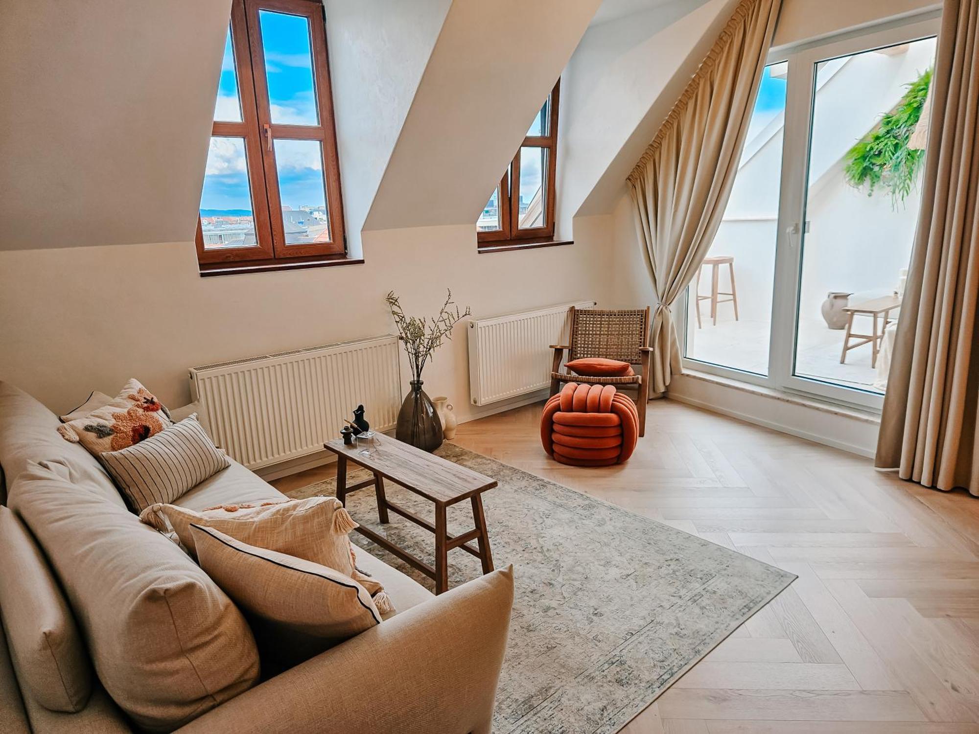 New Design Top-Class Suite Next To The Castle-Free Parking-Terrace براتسيلافا المظهر الخارجي الصورة
